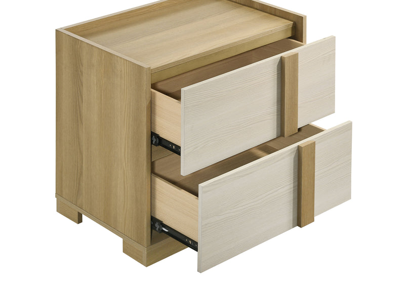 Hyland 4 & 5 Piece Bedroom Set E.King & Queen - Town Of Bargains Furniture - NY