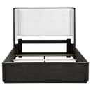 Leandro Wingback Bed