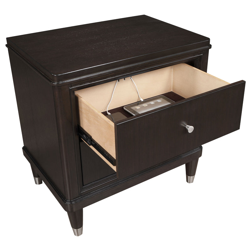Emberlyn 4 & 5 Piece Bedroom Set - Town Of Bargains Furniture - NY