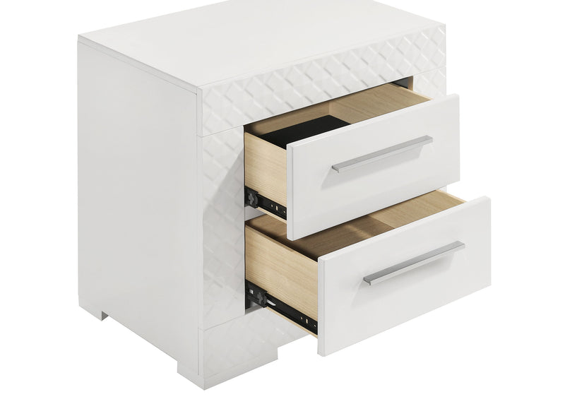 Ives 4 & 5 Piece Bedroom Set E.king & Queen White & Grey - Town Of Bargains Furniture - NY
