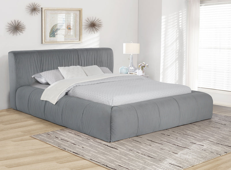 Wilshire California King, E.king, & Queen Bed - Town Of Bargains Furniture - NY