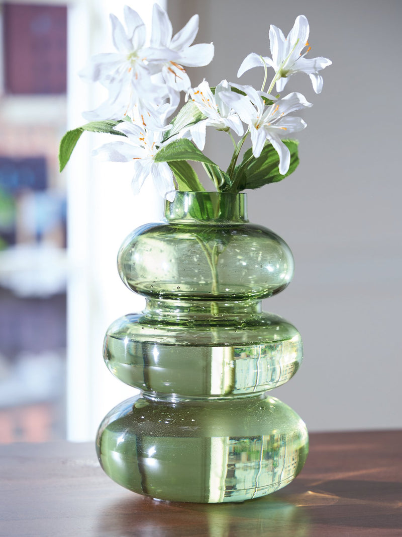 Renethorne Vase - Town Of Bargains Furniture - NY