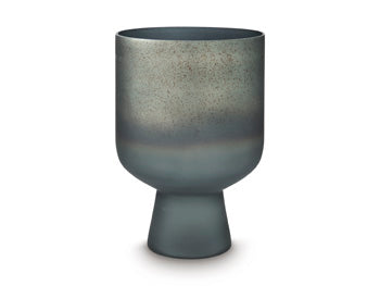Pennmore Vase - Town Of Bargains Furniture - NY