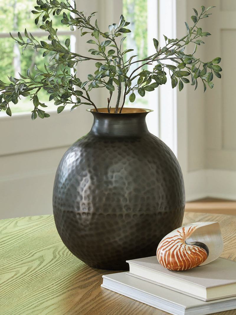 Woody Vase - Town Of Bargains Furniture - NY