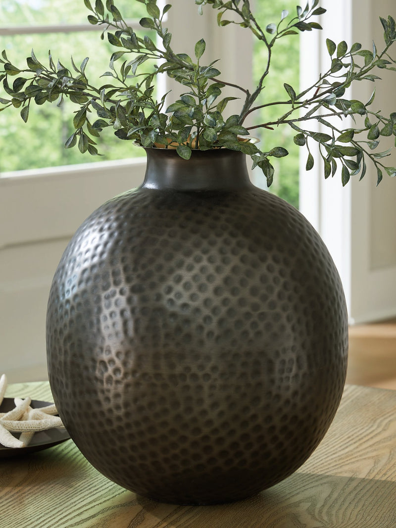 Woody Vase - Town Of Bargains Furniture - NY