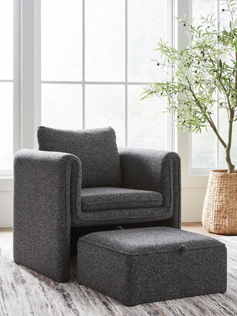 Vreni Accent Chair - Town Of Bargains Furniture - NY