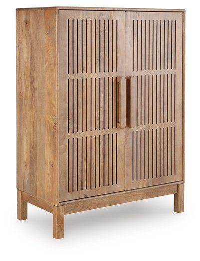 Pellamour Bar Cabinet - Town Of Bargains Furniture - NY