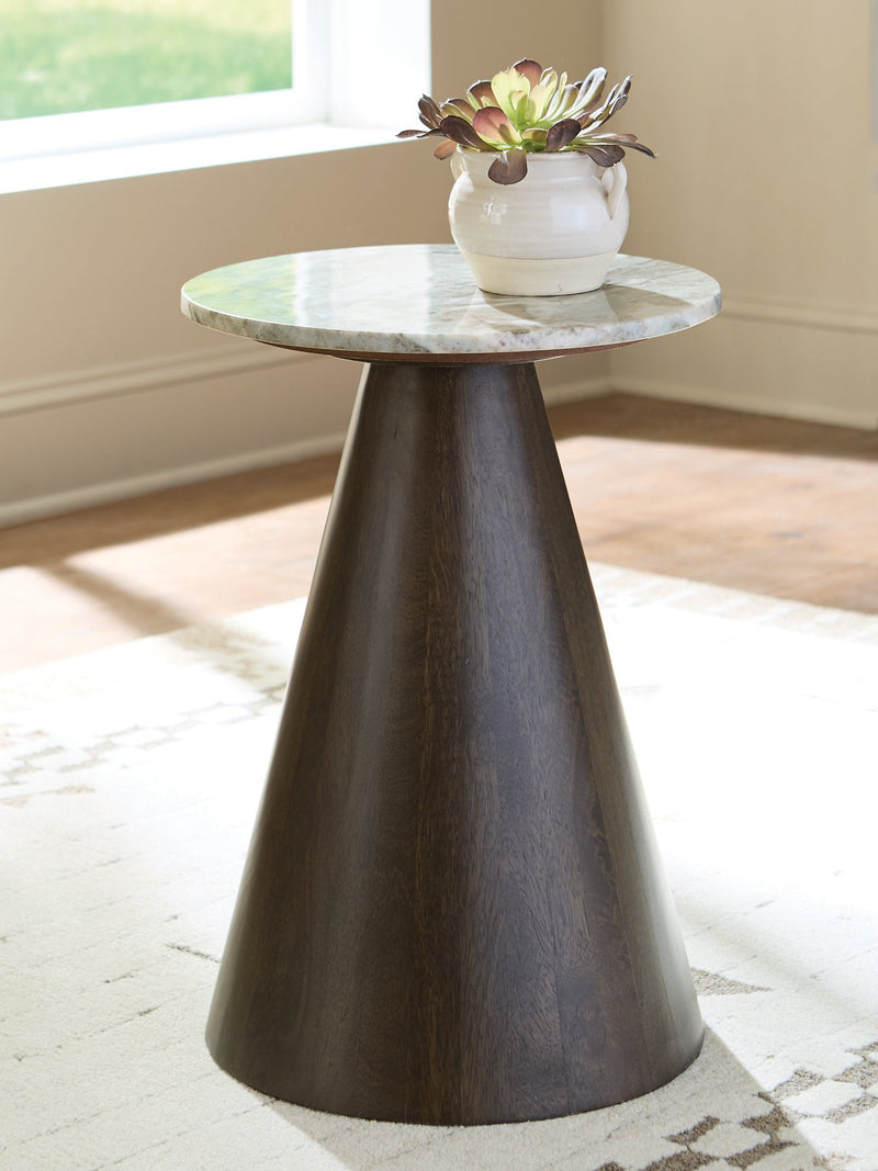 Waltnor Accent Table - Town Of Bargains Furniture - NY