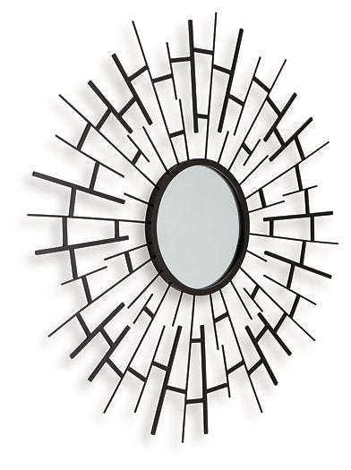 Garrenworth Accent Mirror - Town Of Bargains Furniture - NY