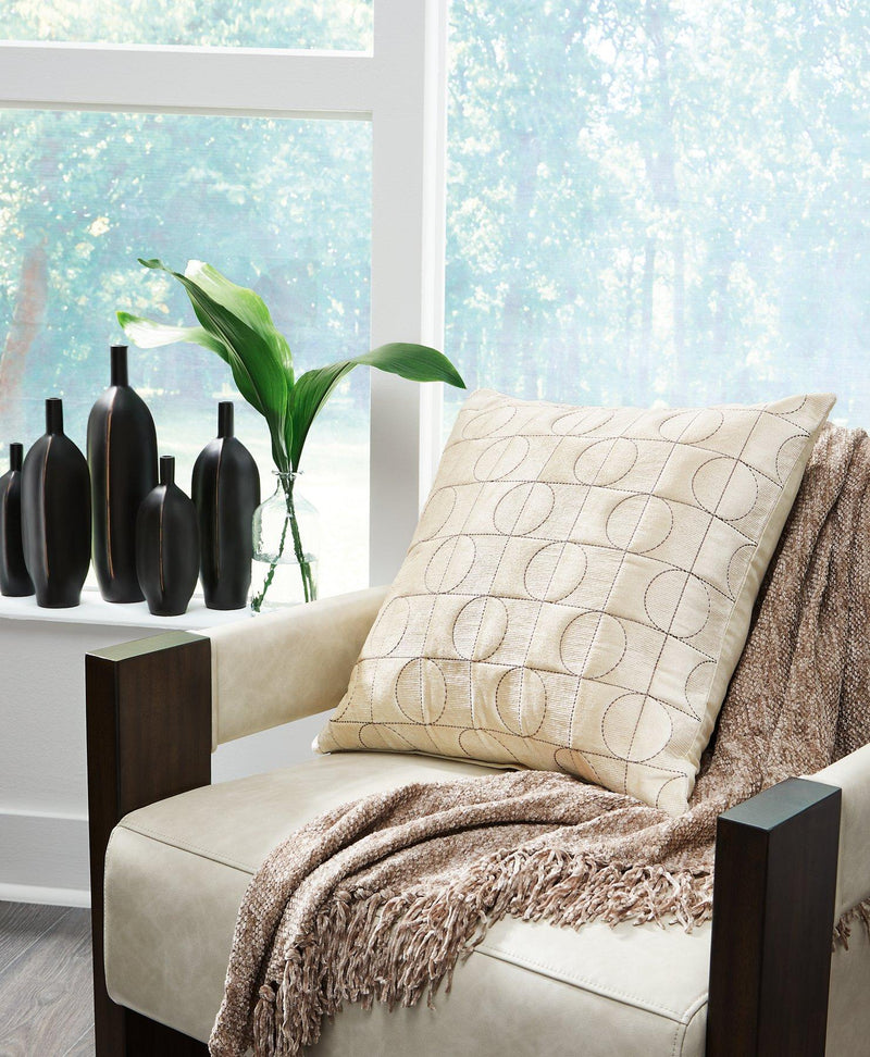 Kydner Pillow (Set of 4) - Town Of Bargains Furniture - NY