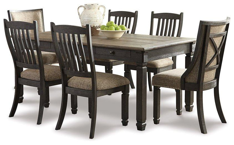 Tyler Creek Dining Set