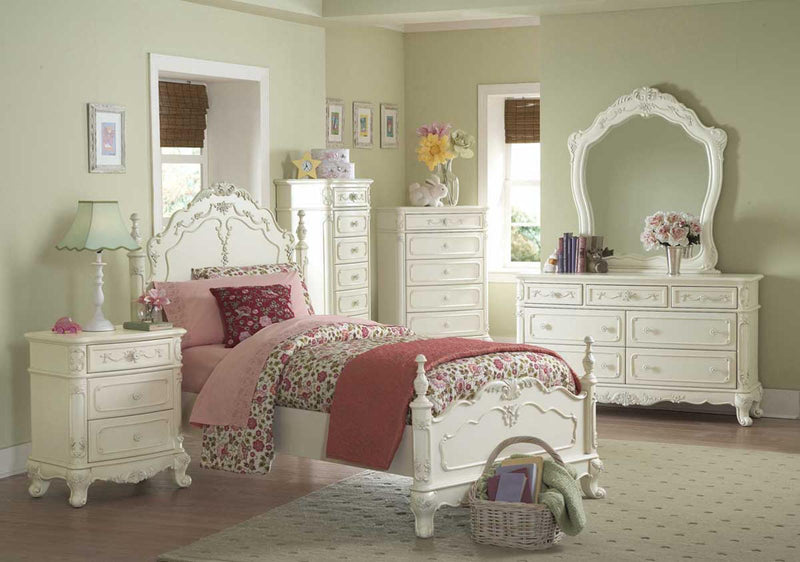 Cinderella Twin Poster Bed in Antique White 1386TNW-1* - Town Of Bargains Furniture - NY