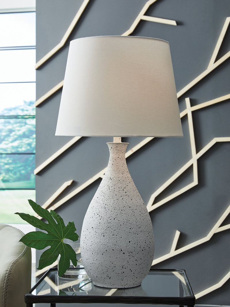 Wyattford Table Lamp - Town Of Bargains Furniture - NY