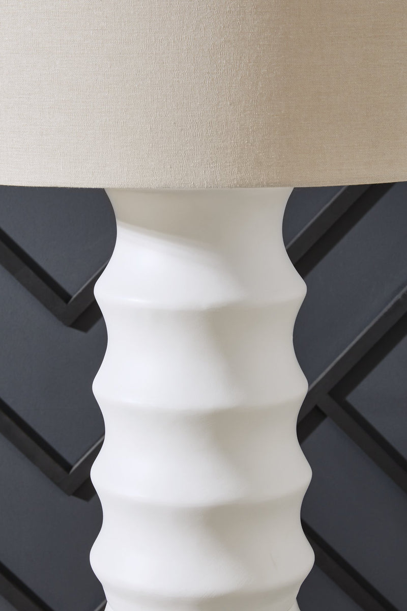 Veraleigh Floor Lamp - Town Of Bargains Furniture - NY