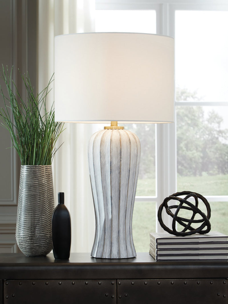 Lanwell Table Lamp - Town Of Bargains Furniture - NY