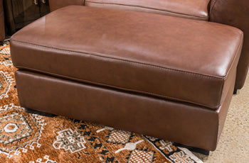 Brogliano Ottoman - Town Of Bargains Furniture - NY