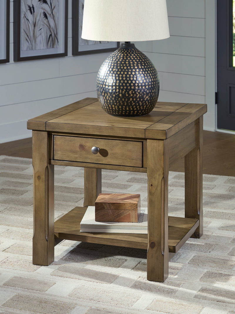 Vandenmore End Table - Town Of Bargains Furniture - NY